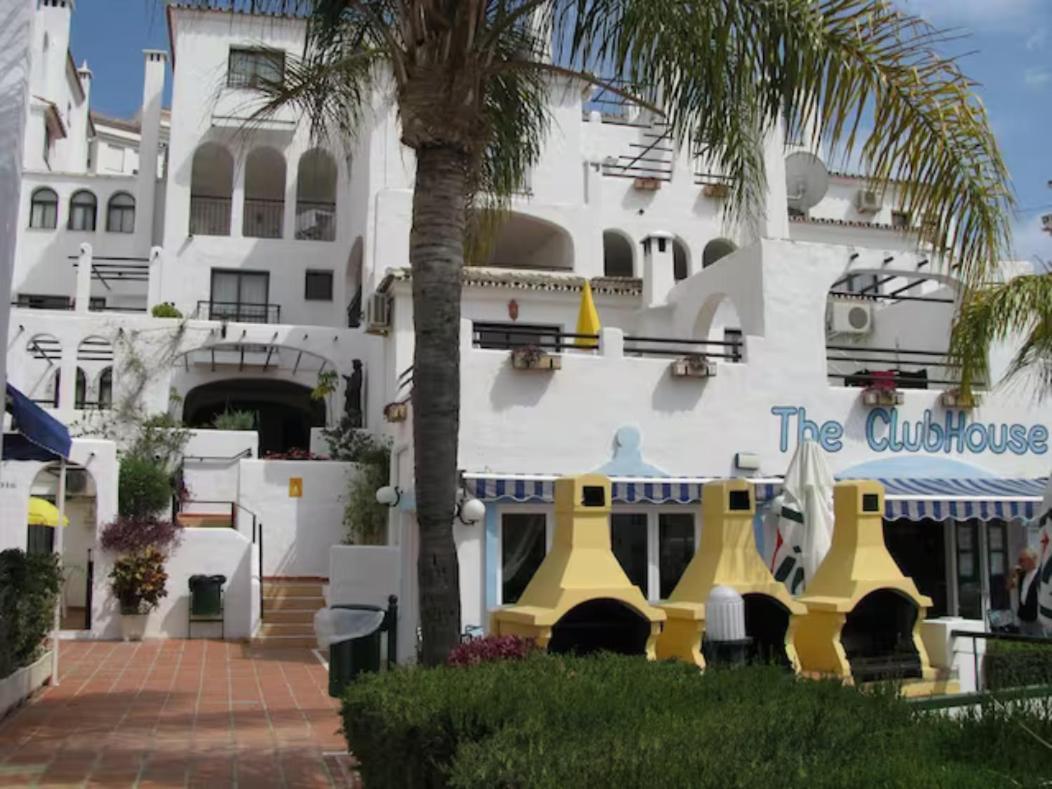 Pueblo Evita Apartment In Exclusive Holiday Complex Benalmádena Εξωτερικό φωτογραφία